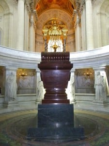 The altar seen behind Napoleon's sarcophagus, from the niche where his statue stands.