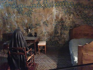 A recreation of Marie Antoinette in her cell at the Conciergerie.